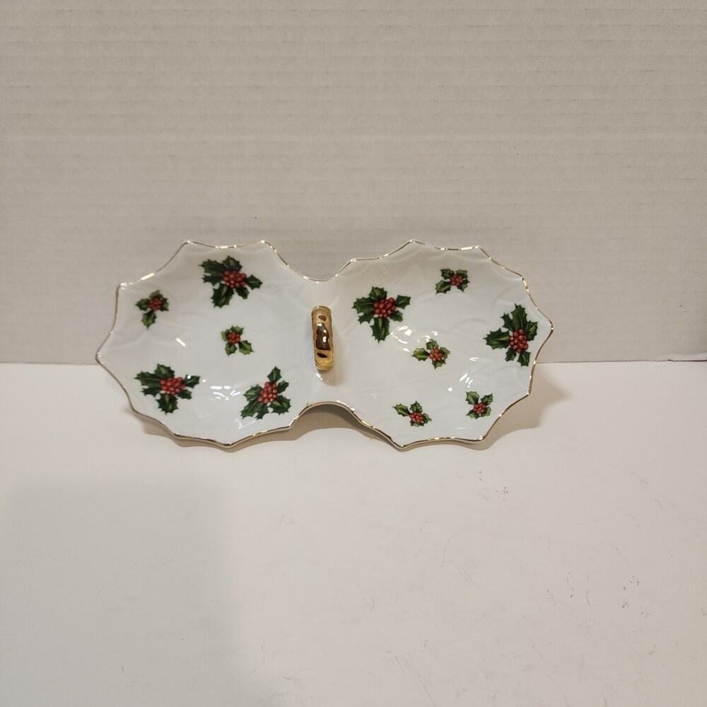 Vtg Lefton Christmas White Holly Berries Porcelain 9" Divided Candy/Nut Dish